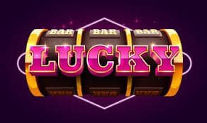 Dealer langsung mengatur permainan baccarat dengan suasana kasino nyata dalam live casino tiara4d